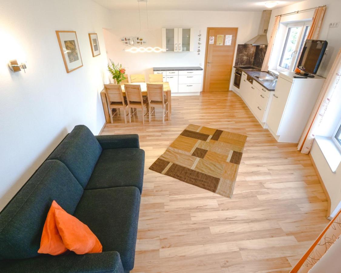 Haus Woehrer / Appartement Fischbacher سخلادميخ المظهر الخارجي الصورة