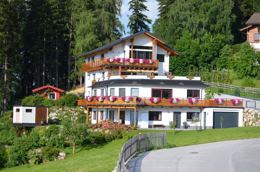 Haus Woehrer / Appartement Fischbacher سخلادميخ الغرفة الصورة